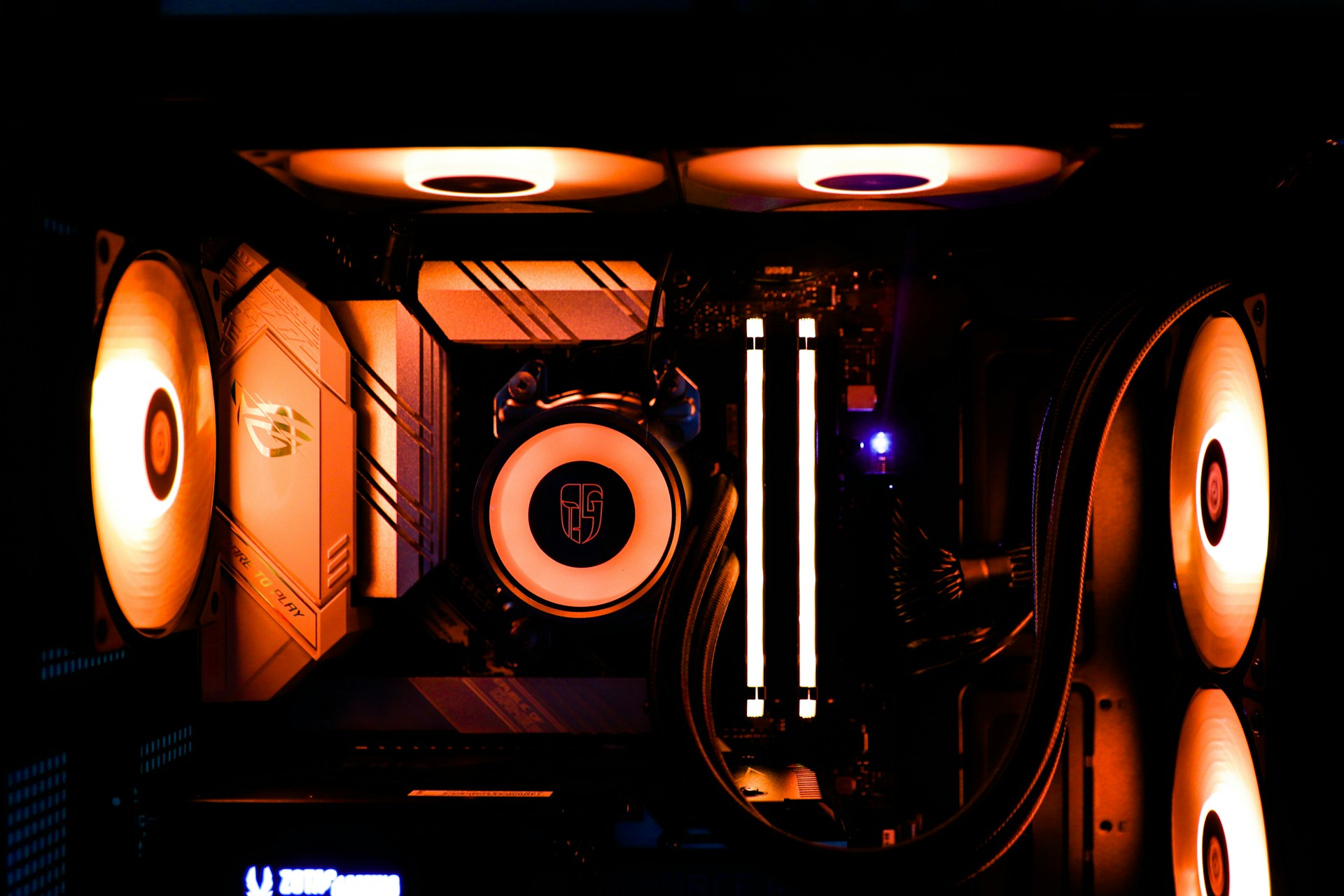 Liquid Cooling vs Air Cooling: Making the Right Choice for Your PC